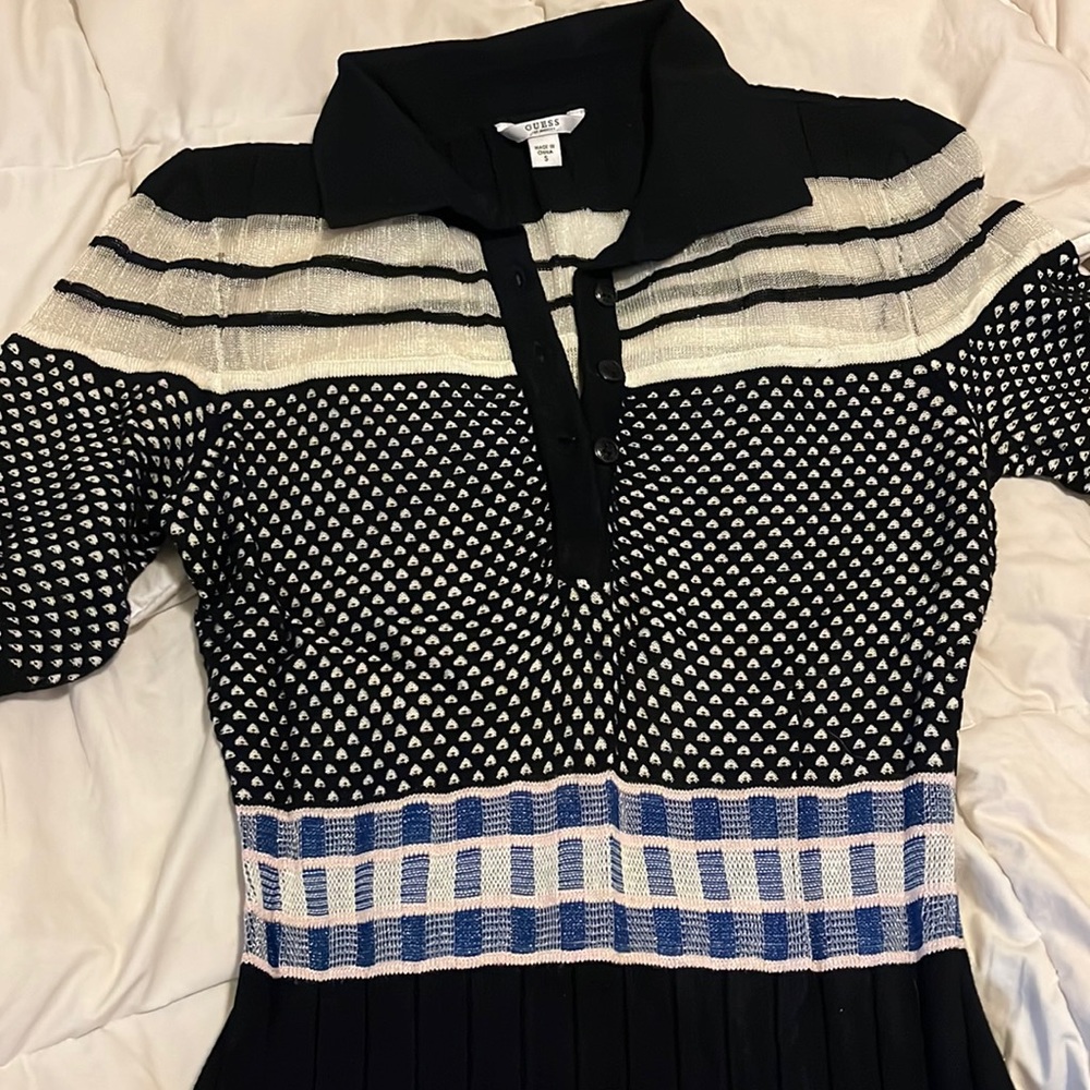Guess sweater dress size small